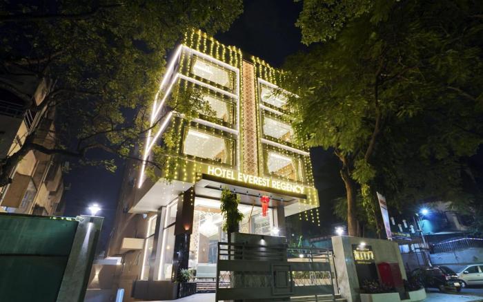 Hotel Everest Regency Pune