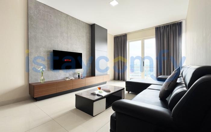 Aston Residence 2BR 1811 City and Sea View