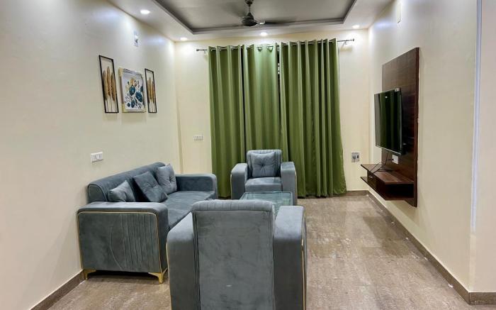Om Kashi Villa
