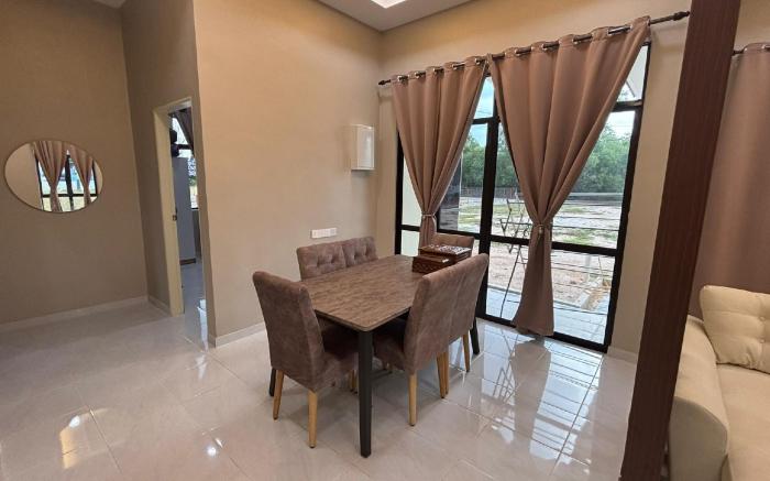 D’Crunch Homestay [Muslim Only]