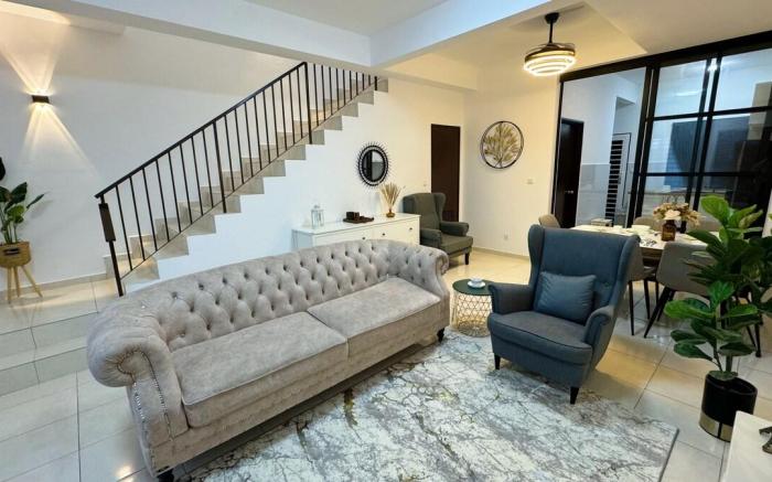 KLIA Sepang Charming 4-Bedroom Blissful Homestay