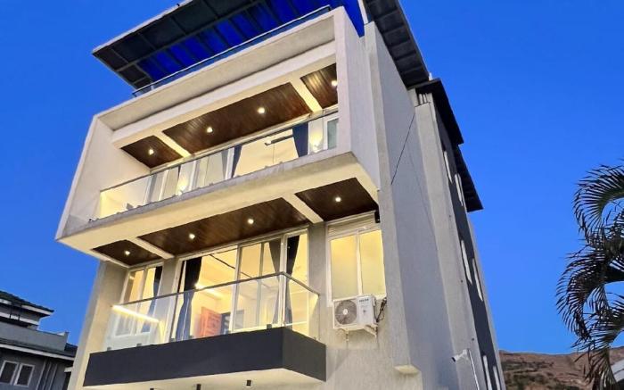 S2 Premium Villa Igatpuri 4BHK Heated Jacuzzi&Pool