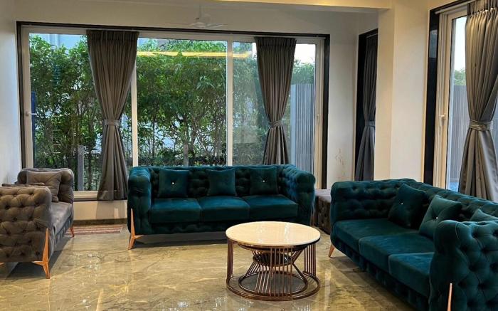 S2 Premium Villa Igatpuri 4BHK Heated Jacuzzi&Pool
