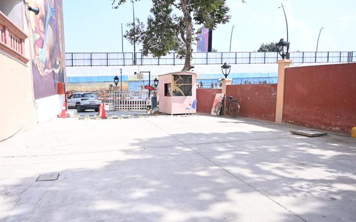 Shri Ram Yatri Nivas (Arundhati Bhavan, West)