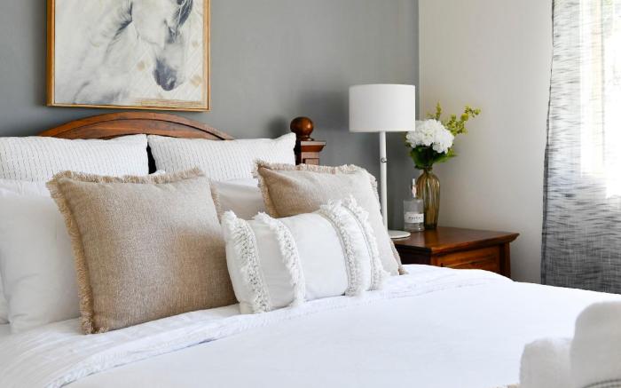 Doomben Ridge Farm House