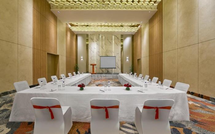 Clarks Inn Etawah
