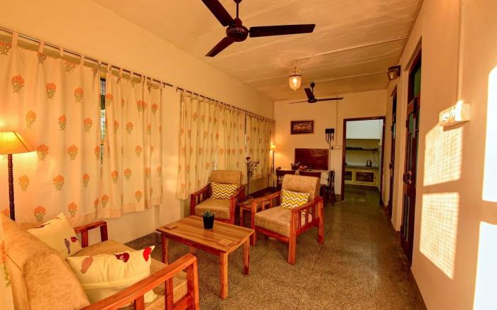 Villa 10 Para - 2BHK Cozy Balcony Suite  (4 Pax)