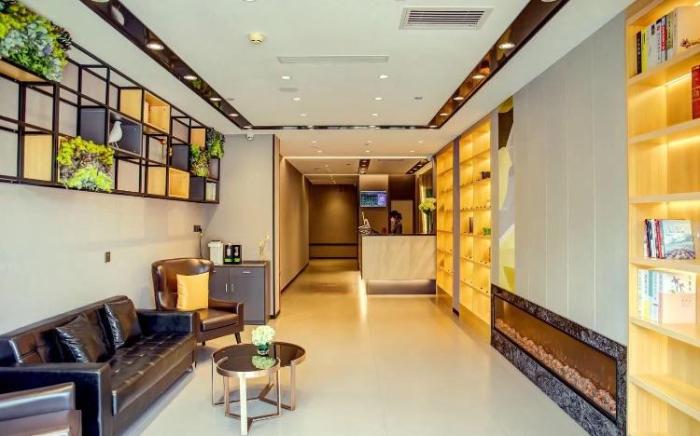 Home Inn Neo Beijing Capital University of Economics and Business Tiantan Hospital