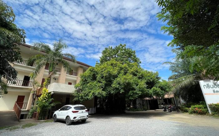 Green Hill Resort