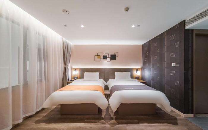 Home Inn Plus Guangzhou Shangxiajiu Pedestrian Street Yongqingfang