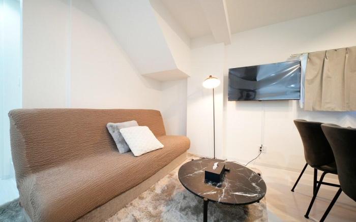 Beautiful Fully Renovated Room