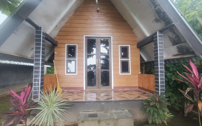 Rejeng Bungalow Near Gangga Waterfall