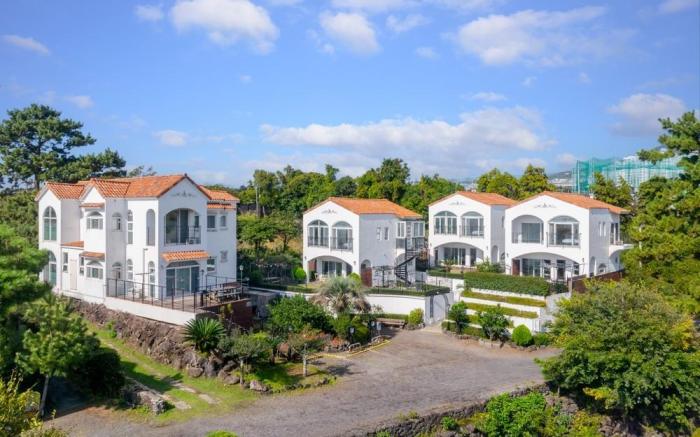 Seogwipo Gyulnang House Pension (Couple/Family/Modern/Ocean View)