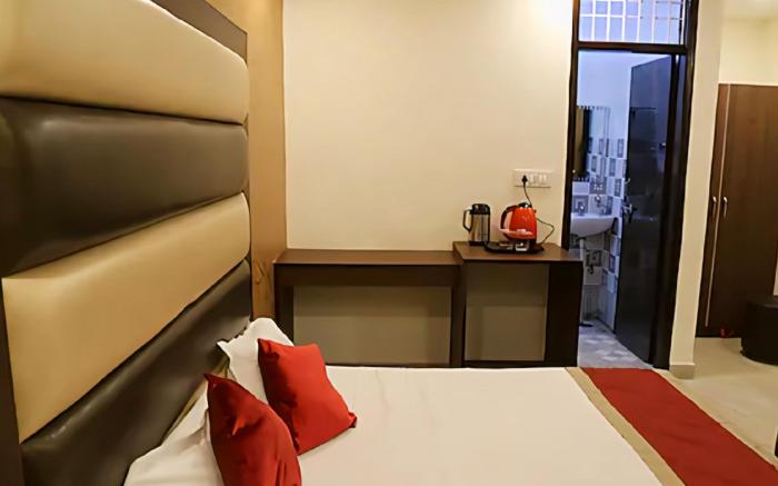 Hotel Mona Regency