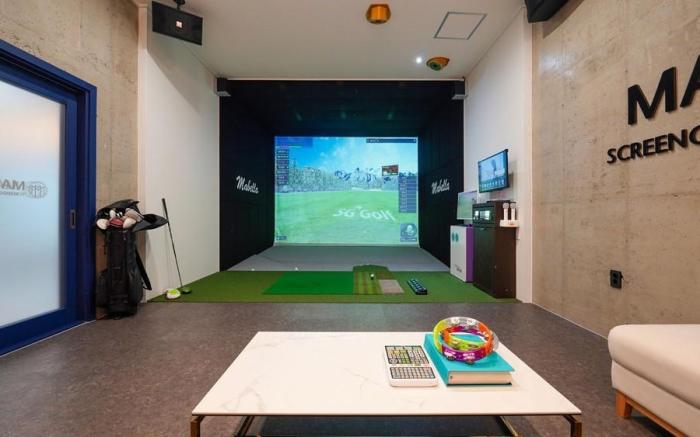 Gyeongju Marbella Pool Villa N Screen Golf