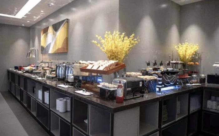 Home Inn Selected Qingdao May Fourth Square Xianggang Middle Road Aofan