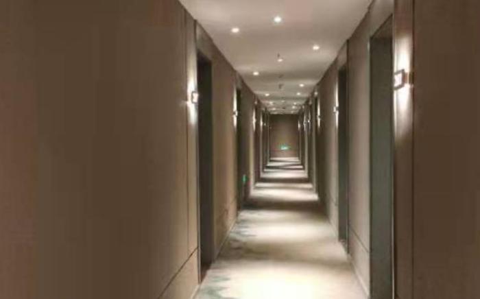 Home Inn Selected Qingdao May Fourth Square Xianggang Middle Road Aofan