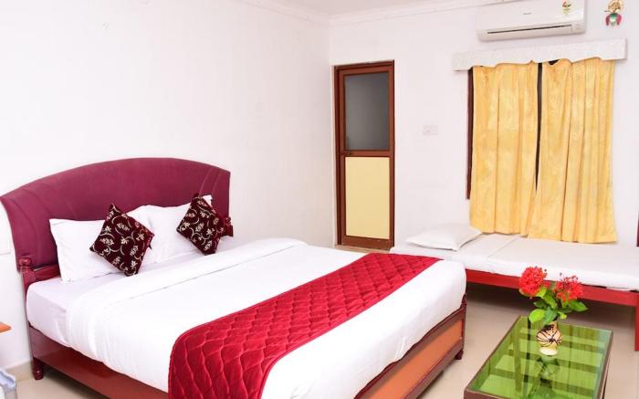 Thavika Onila Resort Yelagiri