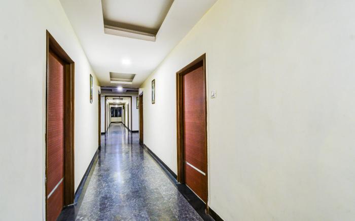 Super Townhouse Red Hills Lakdikapul Formerly Sitara Grand