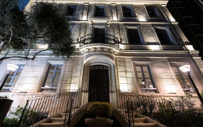 Mercure Arles Centre Arenes