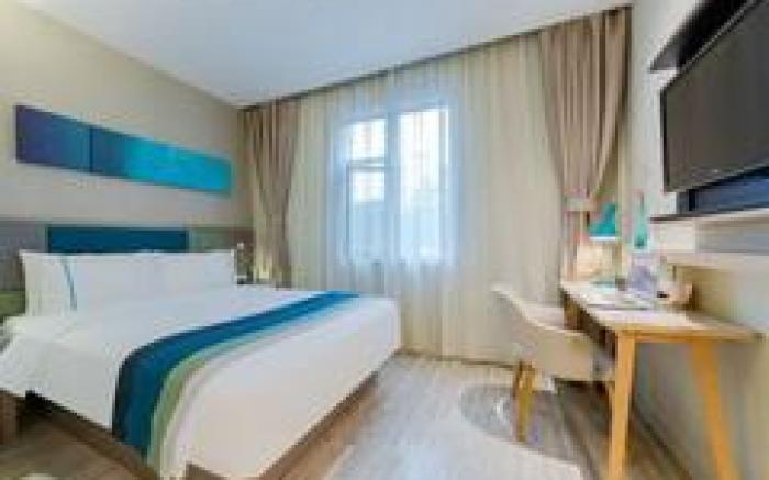 Home Inn Style Nanjing Fuzimiao Sanshan Street Metro Station Mixc