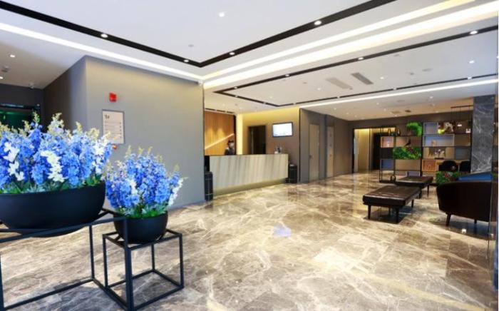 Home Inn Style Beijing Happy Valley Wangsi Camp