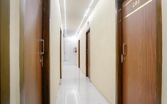 FabHotel Powai Inn