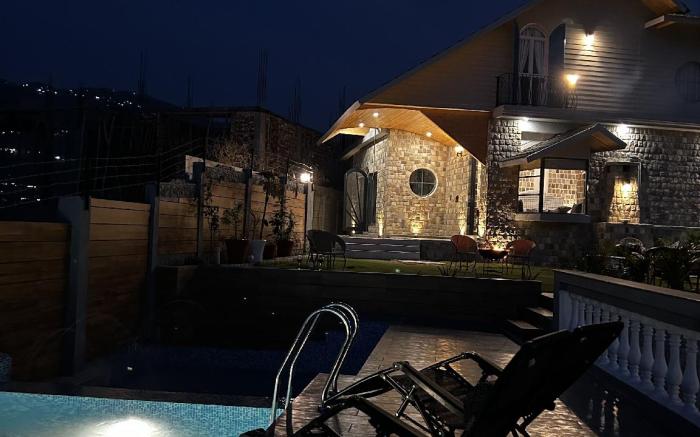 Offgrid Villas