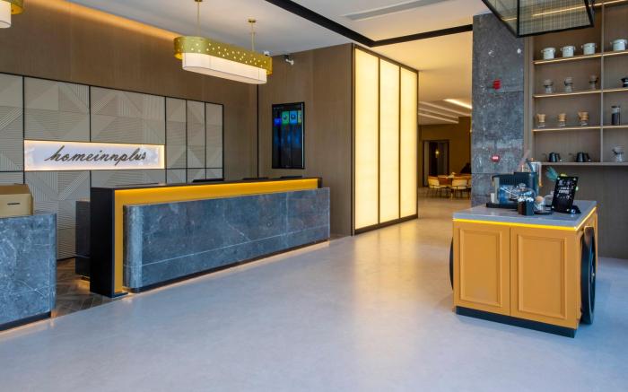 Home Inn Plus Chengdu Shuangliu Airport Aviation Port Shunfeng Metro Station