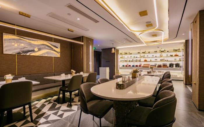Home Inn Plus Chengdu Longquanyi Duzhong Road Aerospace City