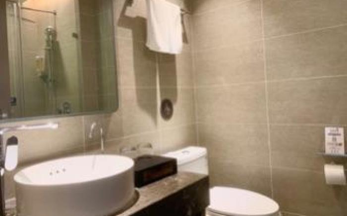 Home Inn Plus Qingdao Shandong Road May Fourth Square MixC