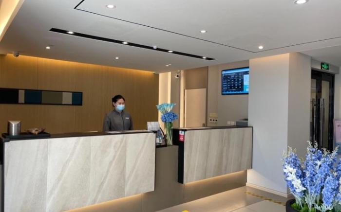 Home Inn Beijing Sihui Baiziwan Metro Station