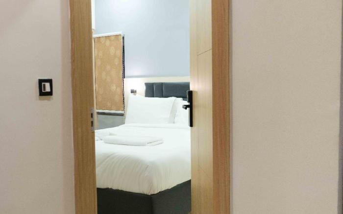  Sunrise Business Hotel 