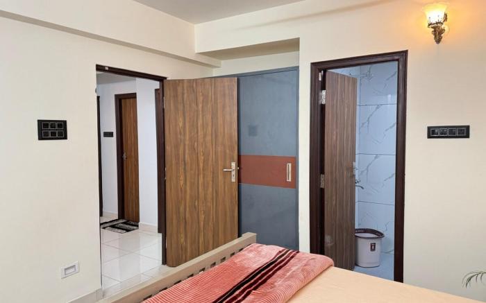 Tranquil 2BHK Urban Escape