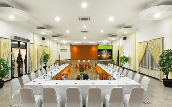 Ning Tidar Hotel
