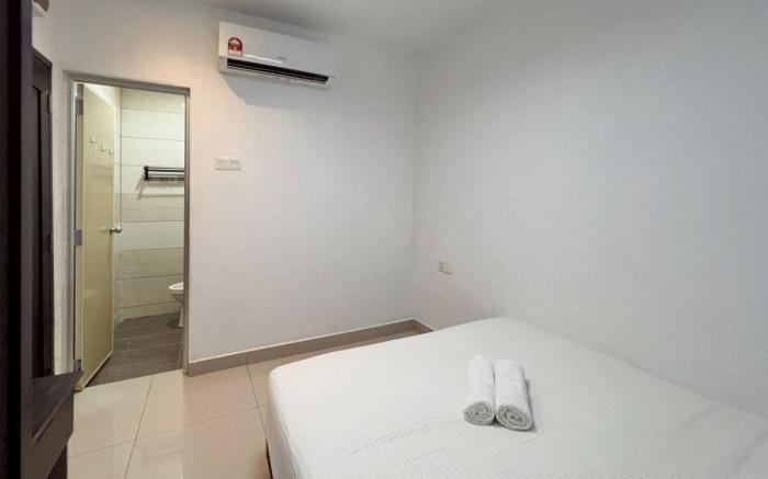 H3 NO TV 5min Walkable to KSL | Room For 2 pax