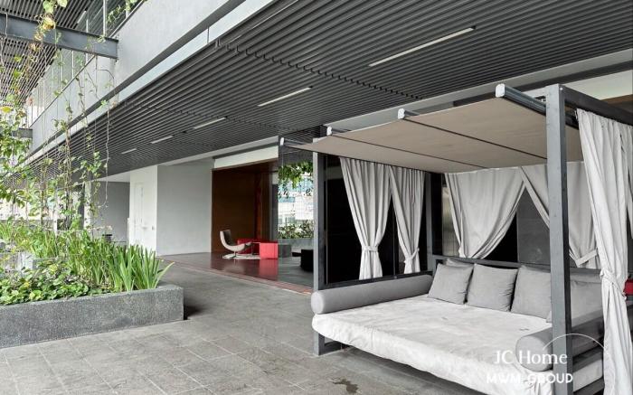 The 5-star Anggun Bathtub Suites By MWM
