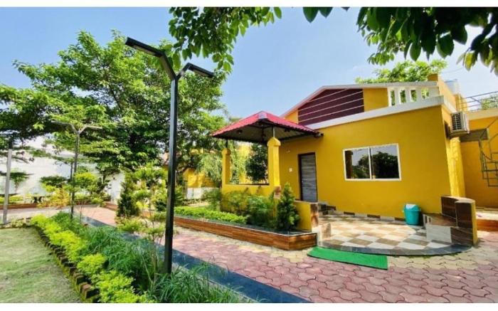 Mandu Green villa