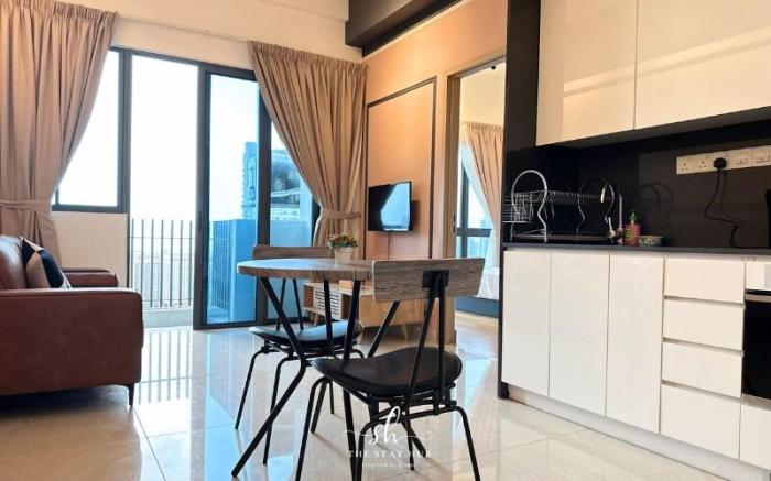 The Colony KLCC View Sky Pool_Peace_1 BDR CB1903A