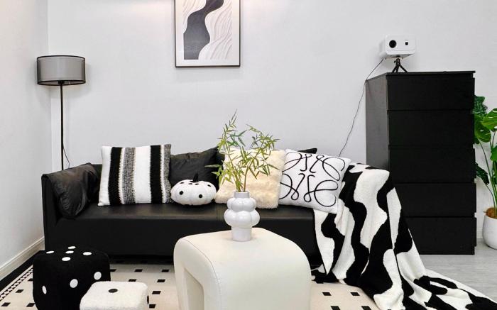 CityHome-4 BRs, 2 Baths, People's Square, the Bund