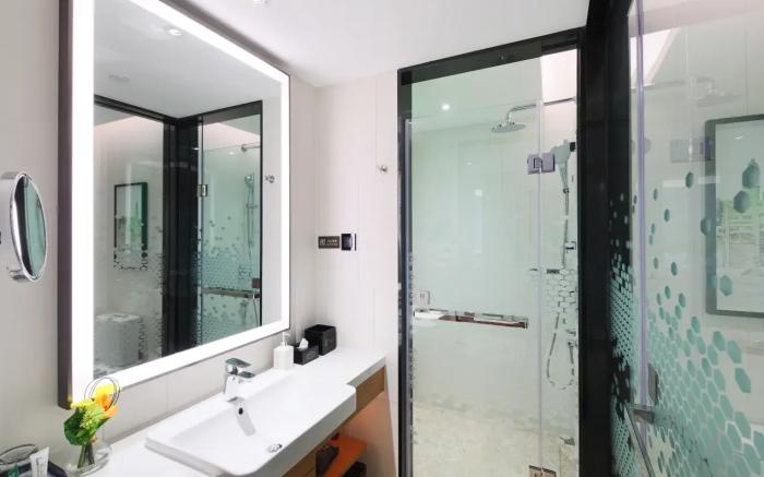Hilton Zhongshan Nanlang Huanpeng Hotel