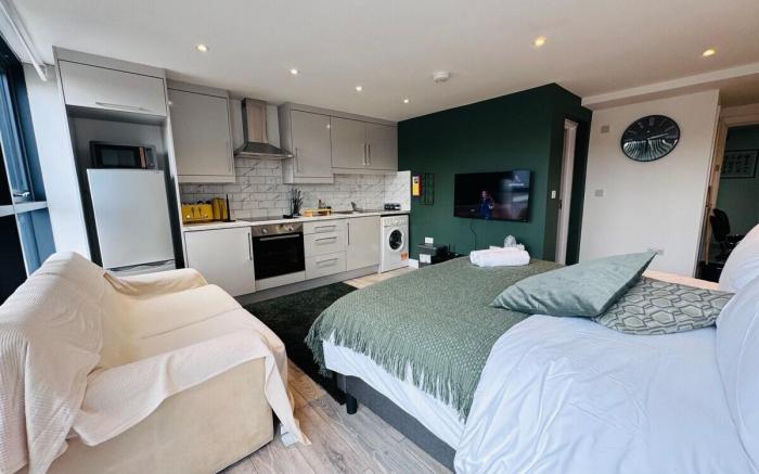FT6 Brick Lane Studio