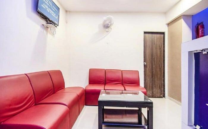 Hotel Pratiksha 