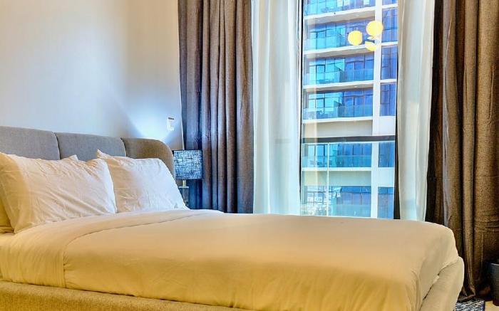 Elegant 1-BR Near Burj Khalifa