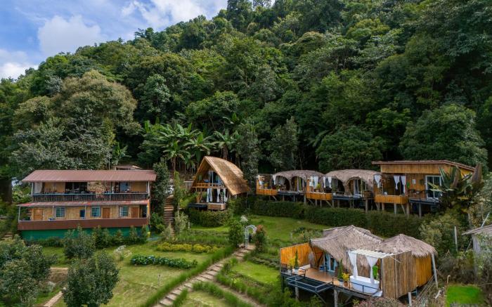 Dao Bon Din Camping