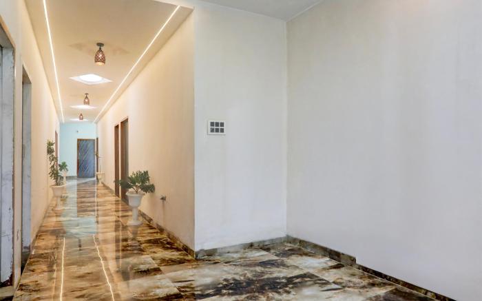 Hotel O MK2 Hotel and Restaurant