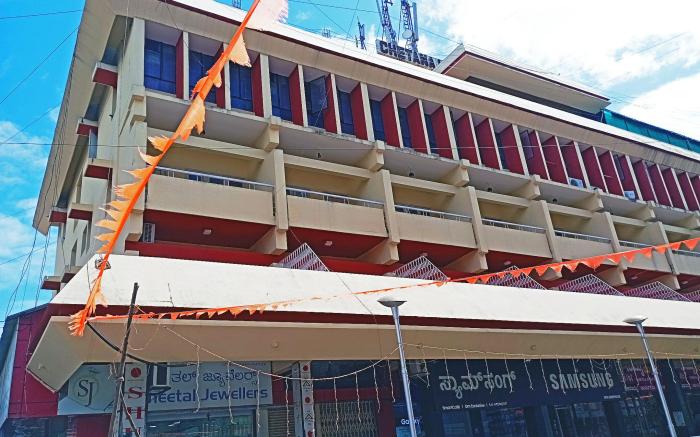 Hotel Chetana