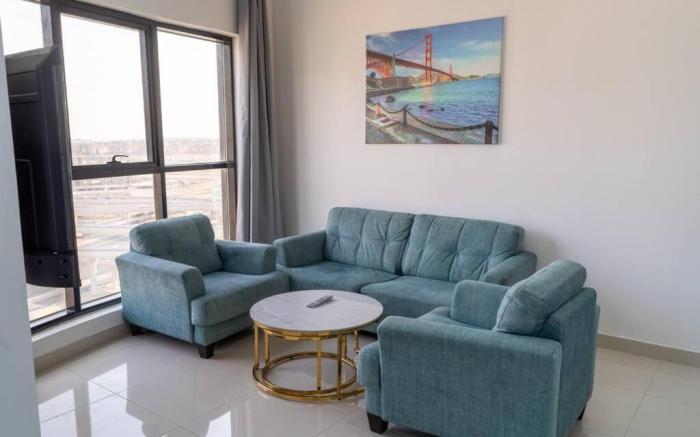 1BR near metro and tramp