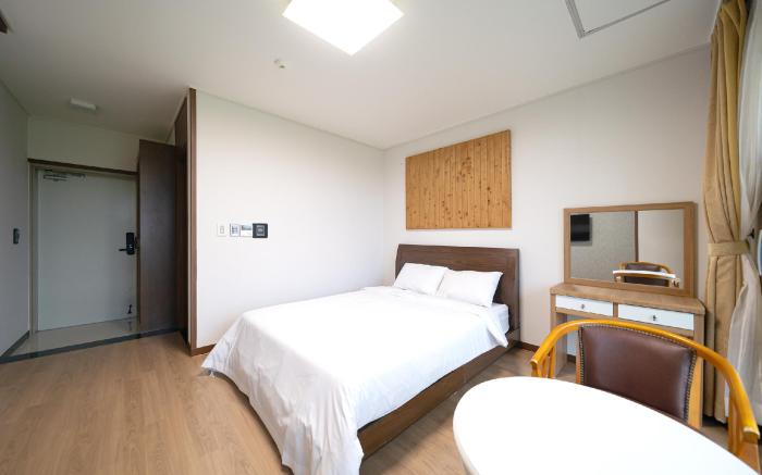 FromH T Resort Jeju Seongsan