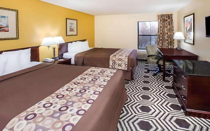 Halsted Inn and Suites Harvey - Chicago Southland